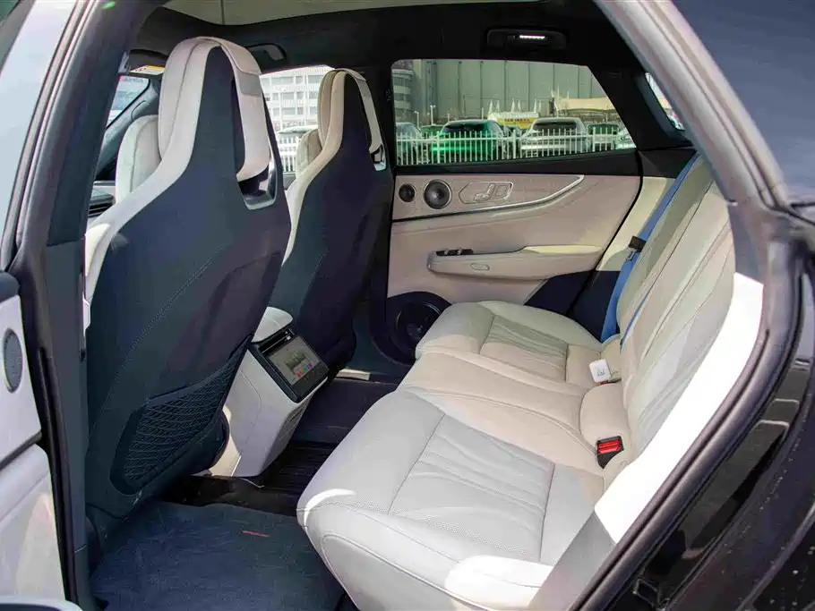 ZEEKR EXTREME KRYPTON 001