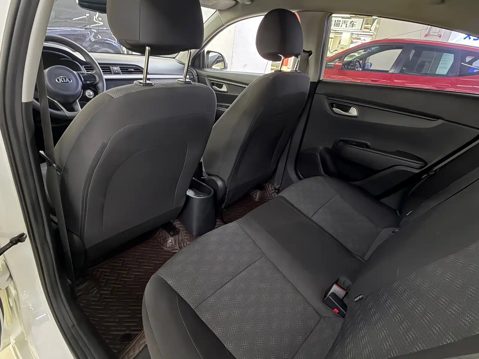Фото 6 - Kia K2