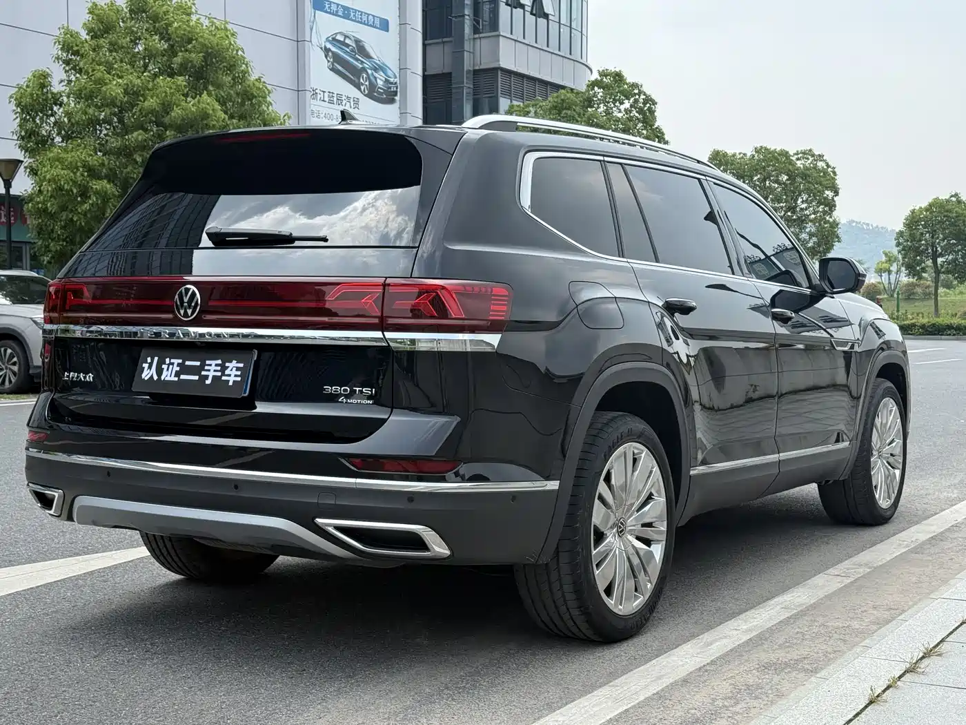 Volkswagen Teramont 2024 380TSI 4WD Prestige Flagship Edition фото 7