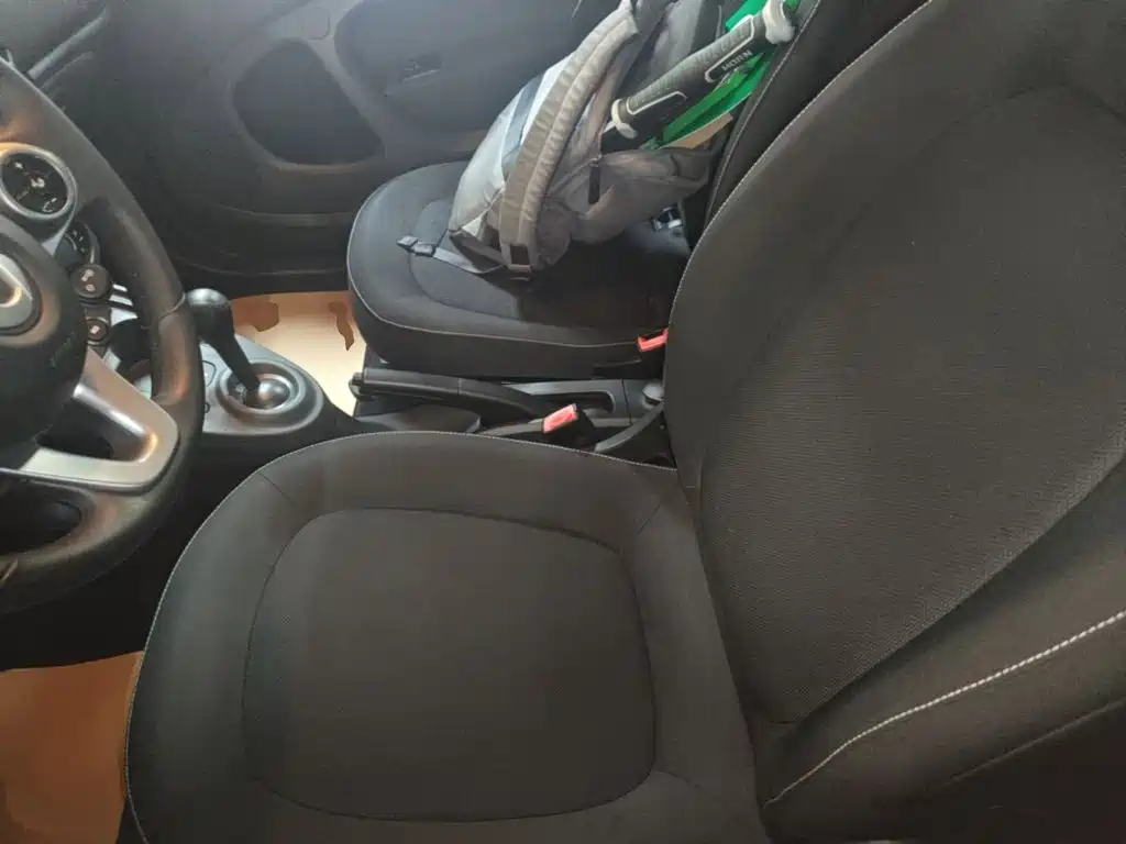 smart fortwo 2019 2019 0.9T 66kW Hardtop Wind Edition China VI
