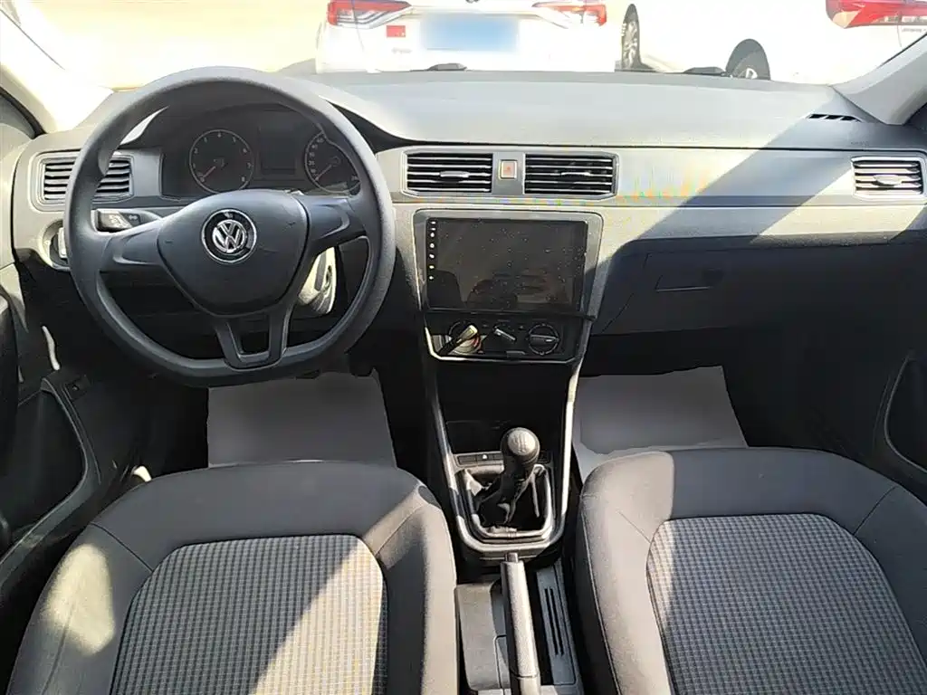 Volkswagen Santana 2019 1.5L Manual Trend China VI фото 10