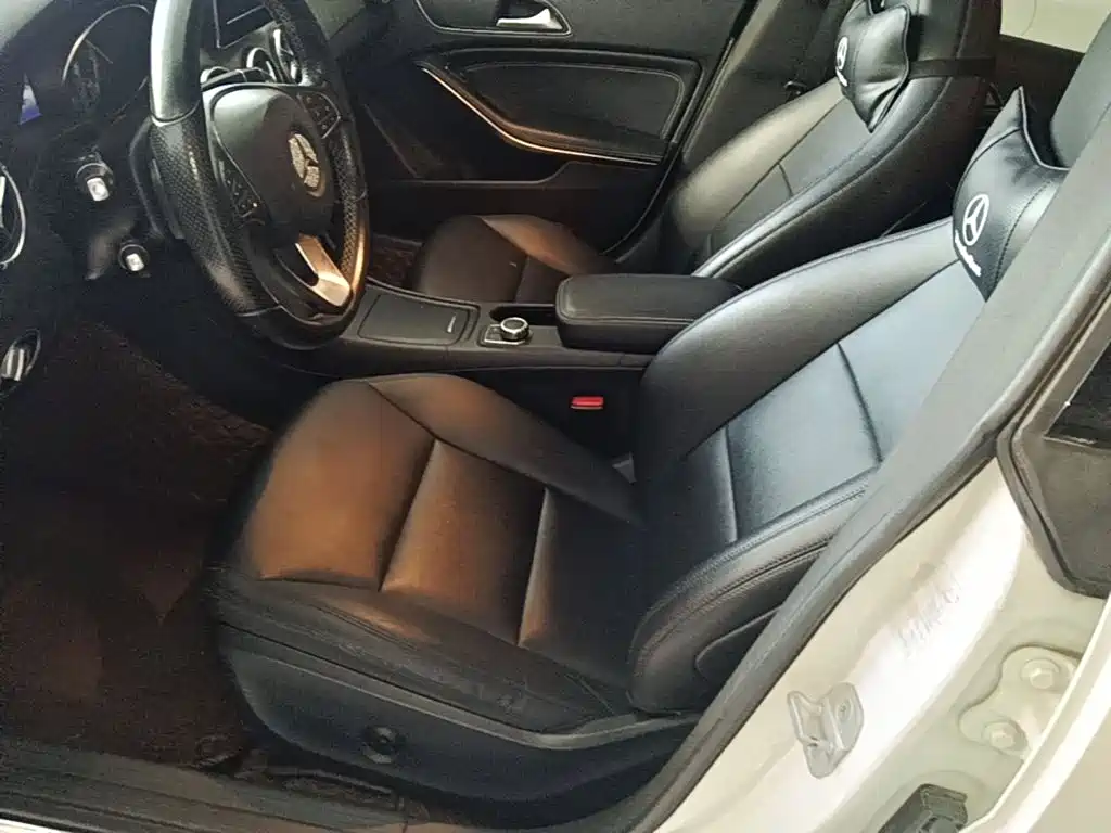 Mercedes-Benz CLA (Import) 2015 2015 CLA 200