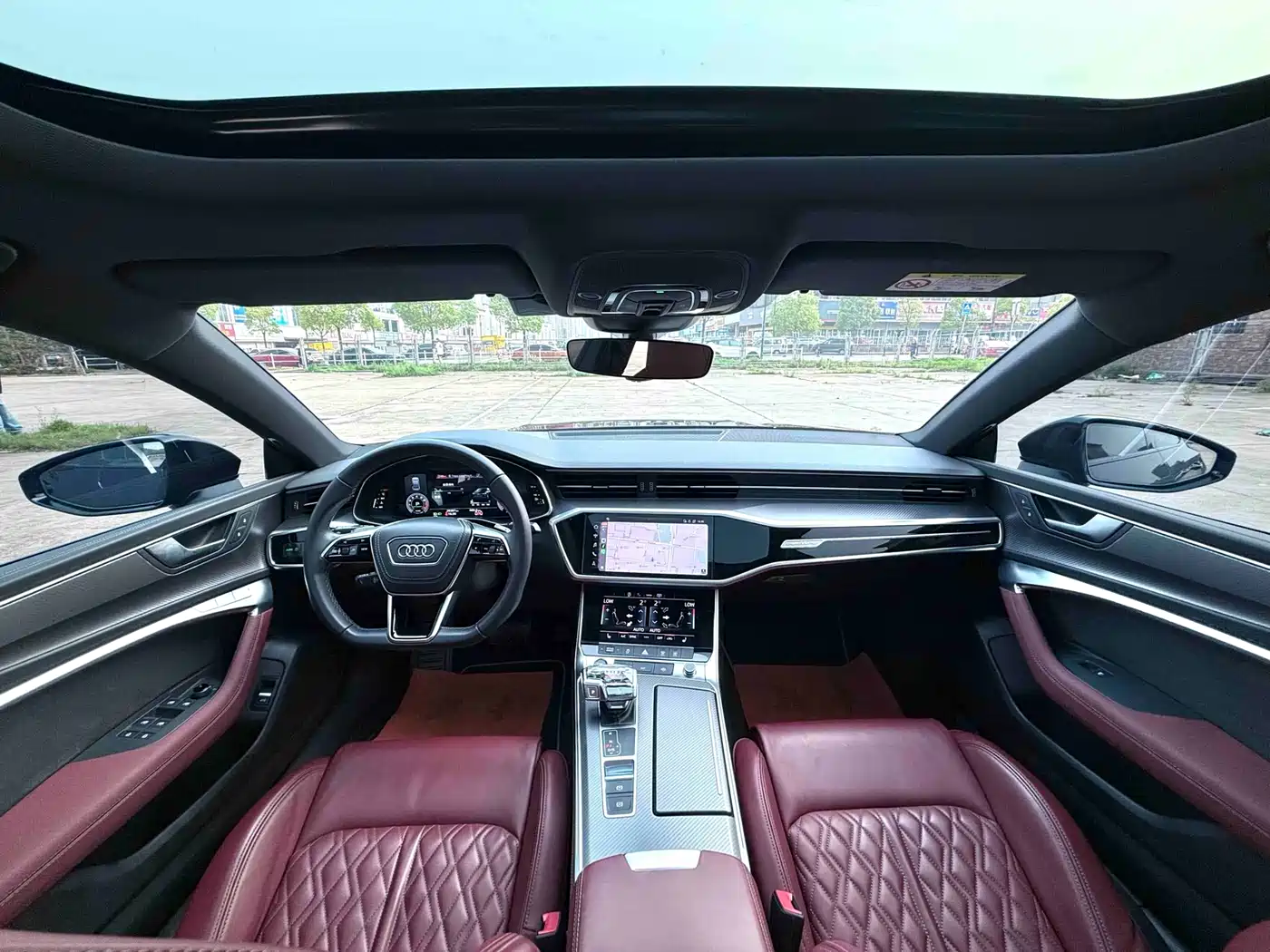 Audi A7L 2024 45 TFSI quattro S-line Black Warrior Edition фото 6
