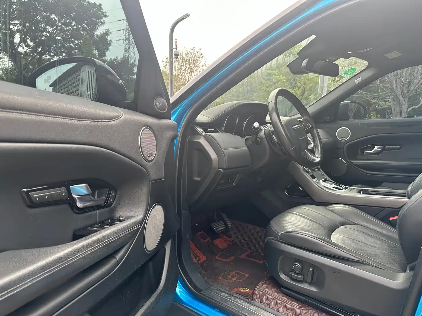 Land Rover Range Rover Evoque 2018 240PS Moraine Lake Blue Limited Edition фото 9