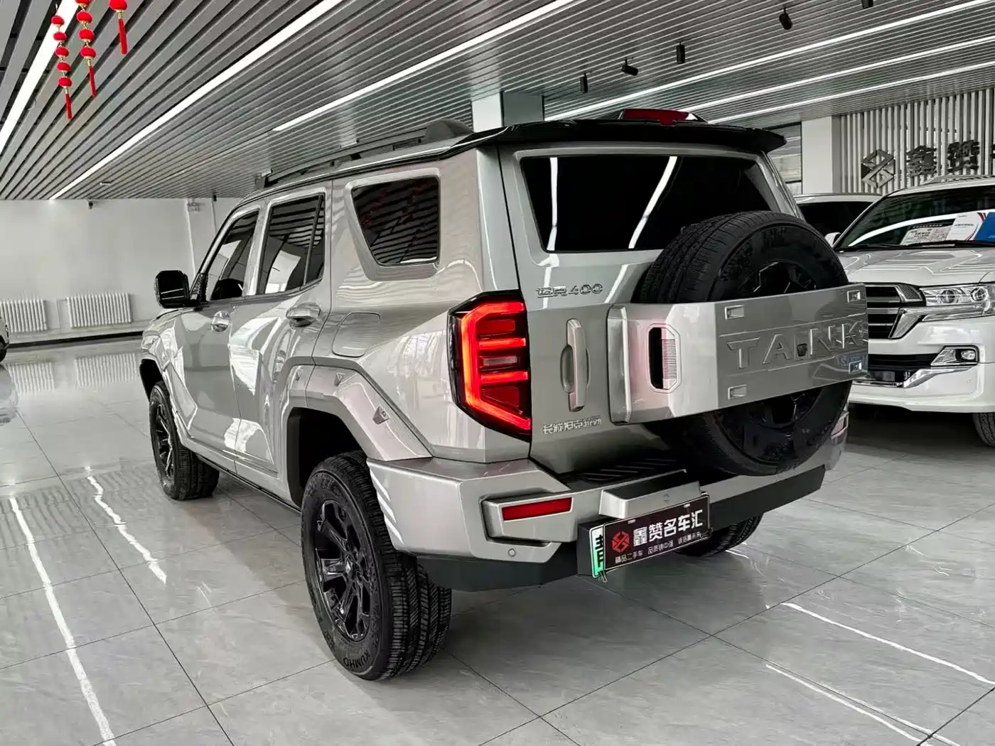 TANK TANK 400 NEW ENERGY