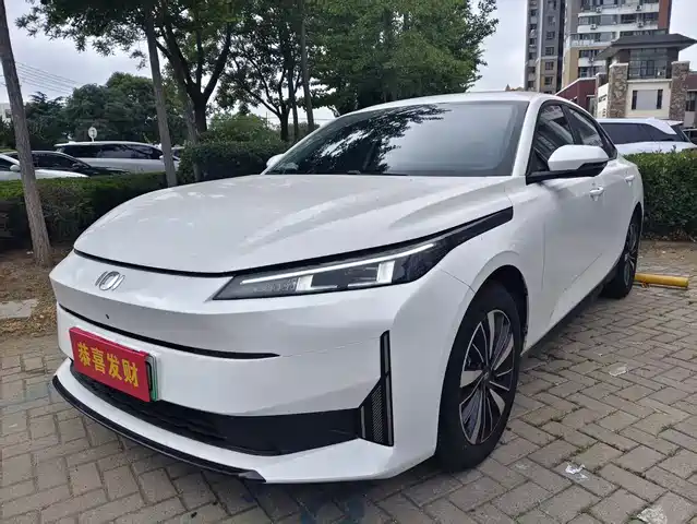  Changan Qiyuan Changan Qiyuan A05 2025 Model True Fragrance Edition 70 Surpass