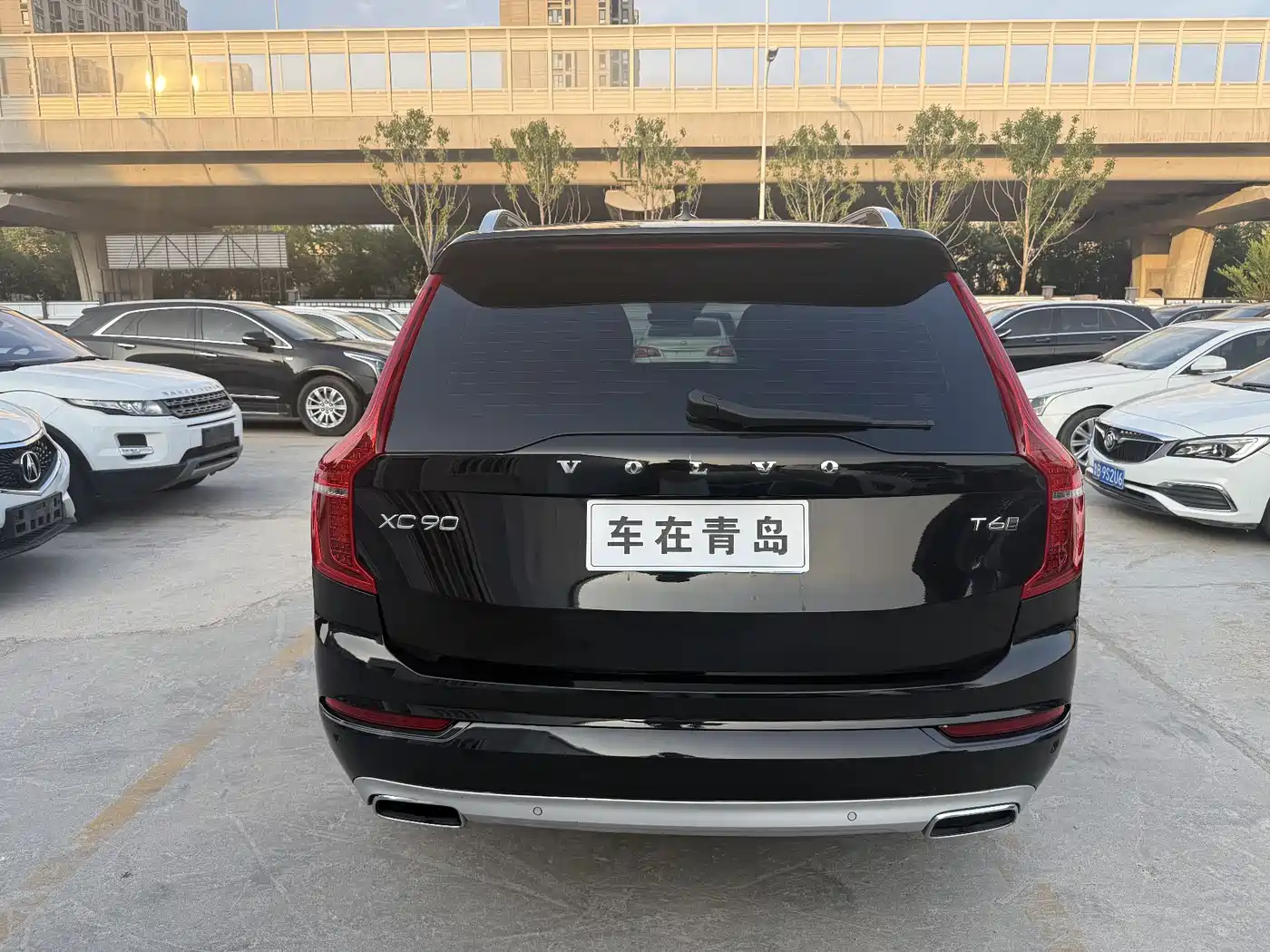 Фото 12 - Volvo XC90