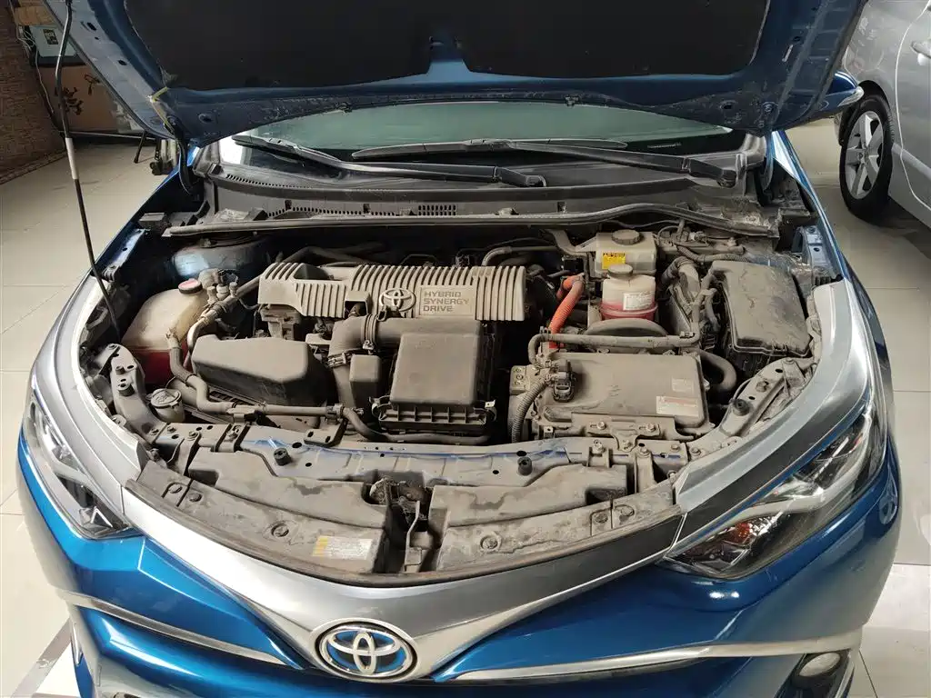 Toyota Levin 2016 Hybrid 1.8H GS E-CVT Elite Sunroof фото 20