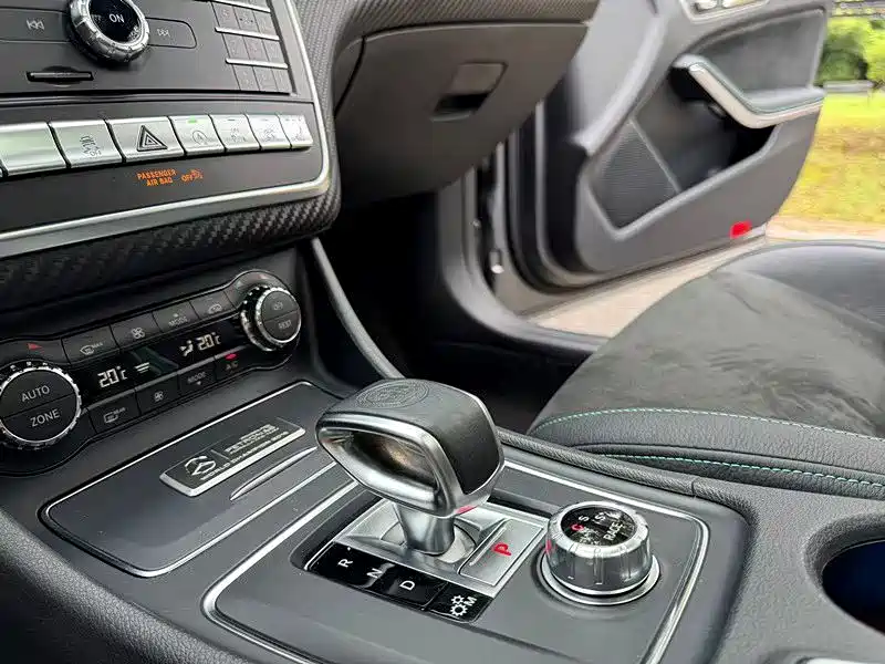 Mercedes-Benz A-Class AMG (Import) 2016 AMG A 45 4MATIC фото 5