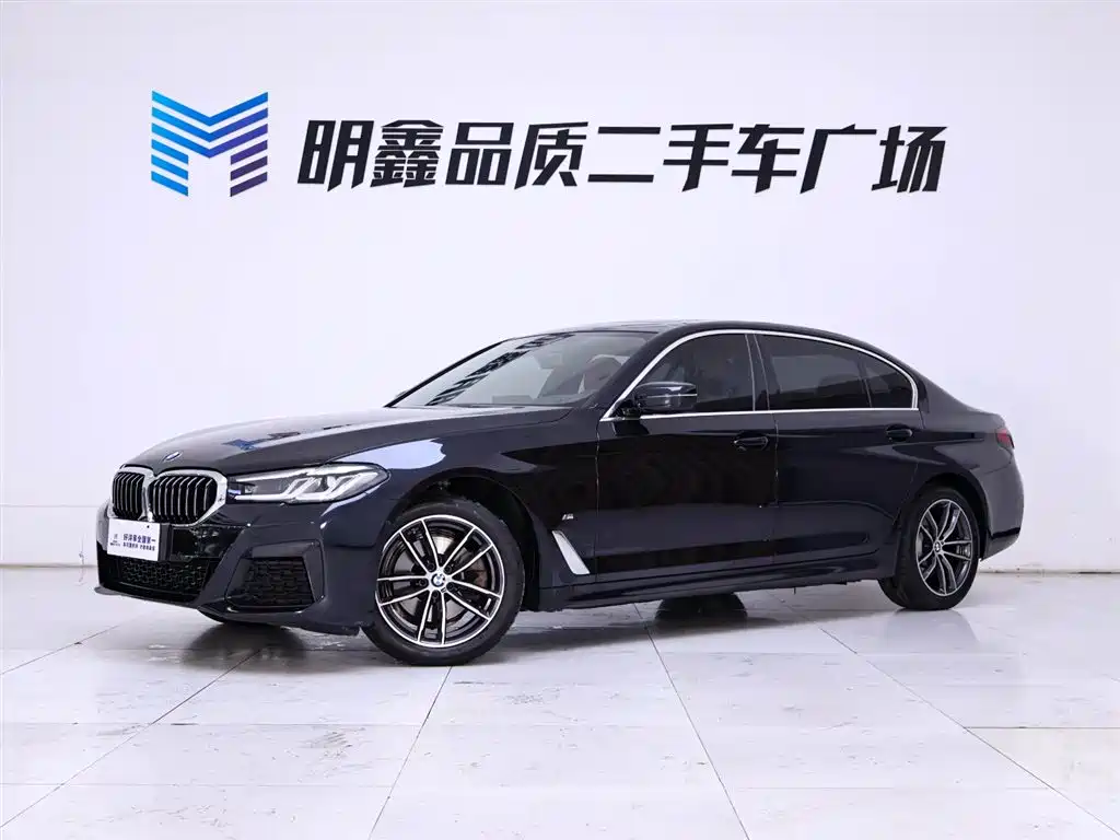 BMW 5 Series 2022 Model Second Facelift 525Li M Sport Package фото 2