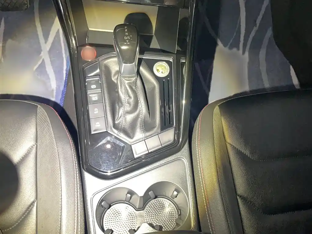 Volkswagen Tayron 2020 330TSI 2WD Luxury Smart Edition фото 13