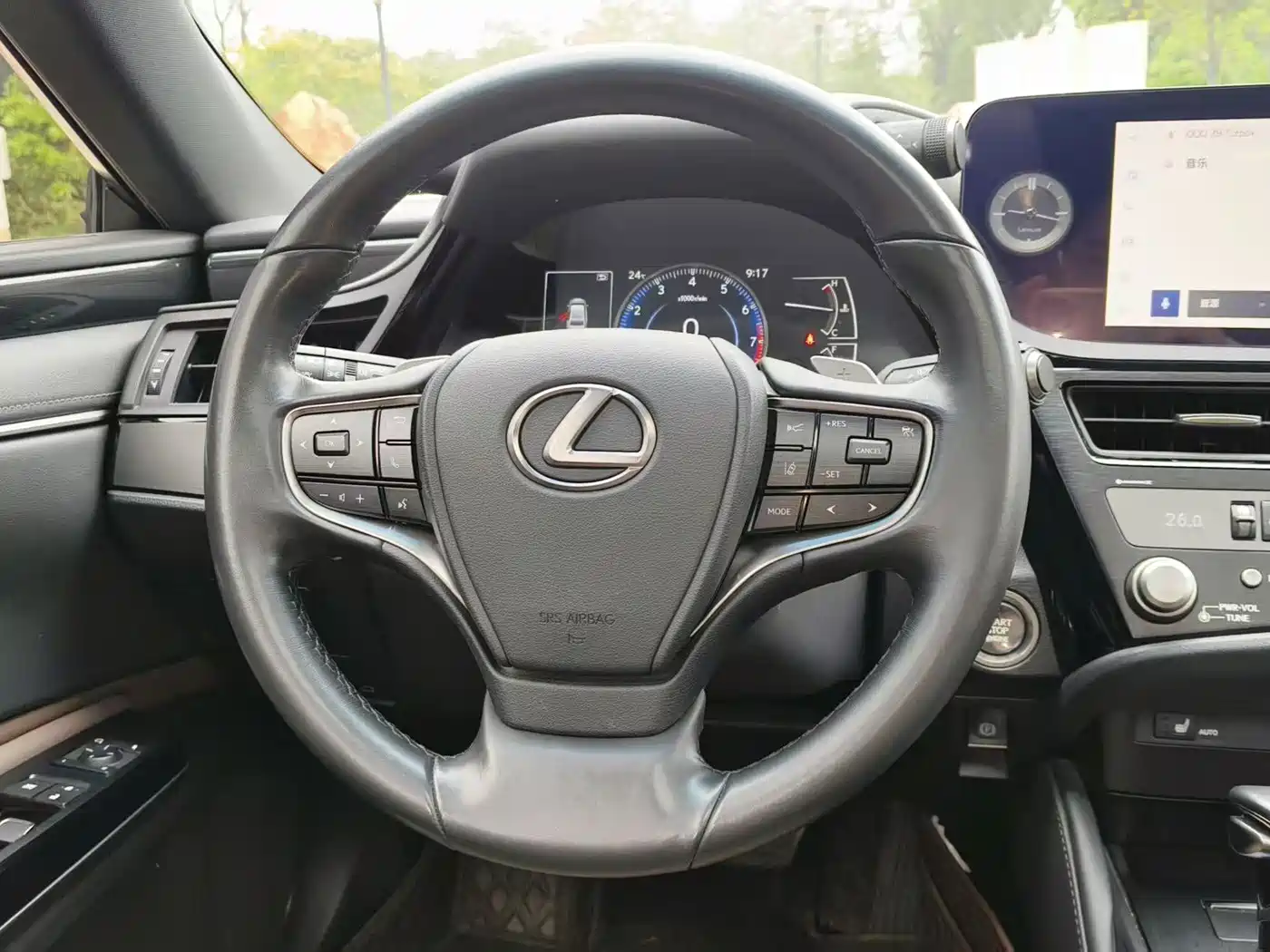 Lexus ES 2022 200 Excellence Edition фото 16