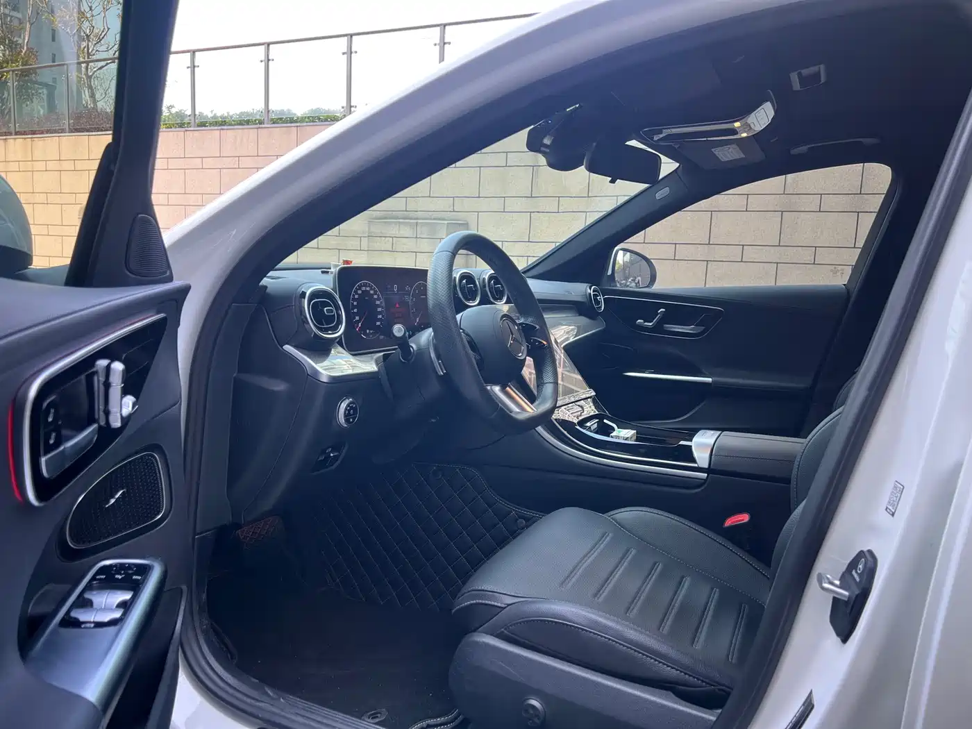 Mercedes-Benz C-Class 2023 C 200 L Sport фото 7