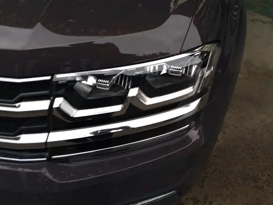 Volkswagen Teramont 2020 Facelift 330TSI 2WD Luxury фото 5
