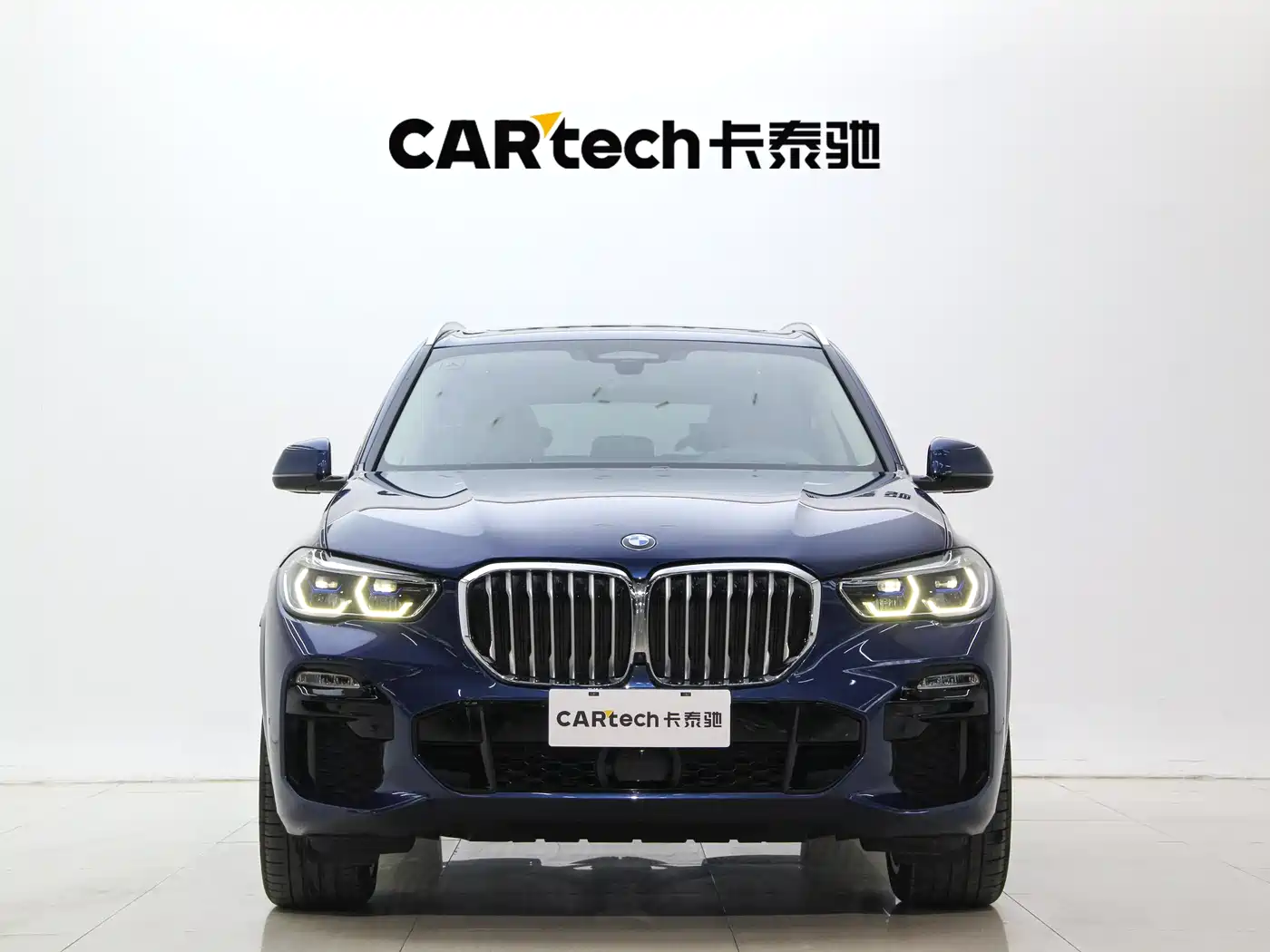 BMW X5 (Import) 2019 xDrive40i Exclusive M Sport Package фото 2