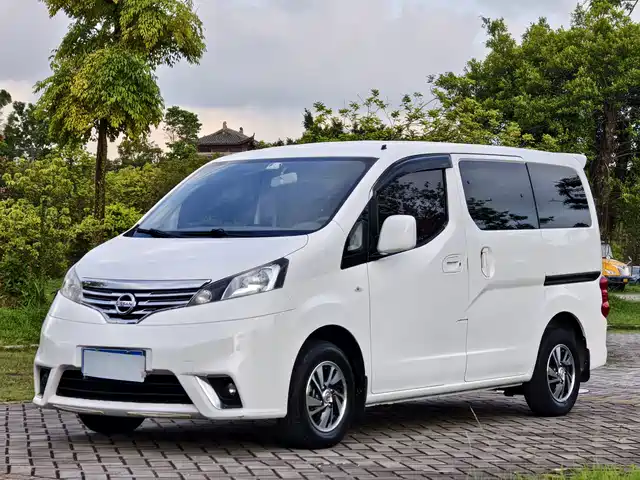  Nissan Nissan NV200 2018 1.6L CVT Luxury Model