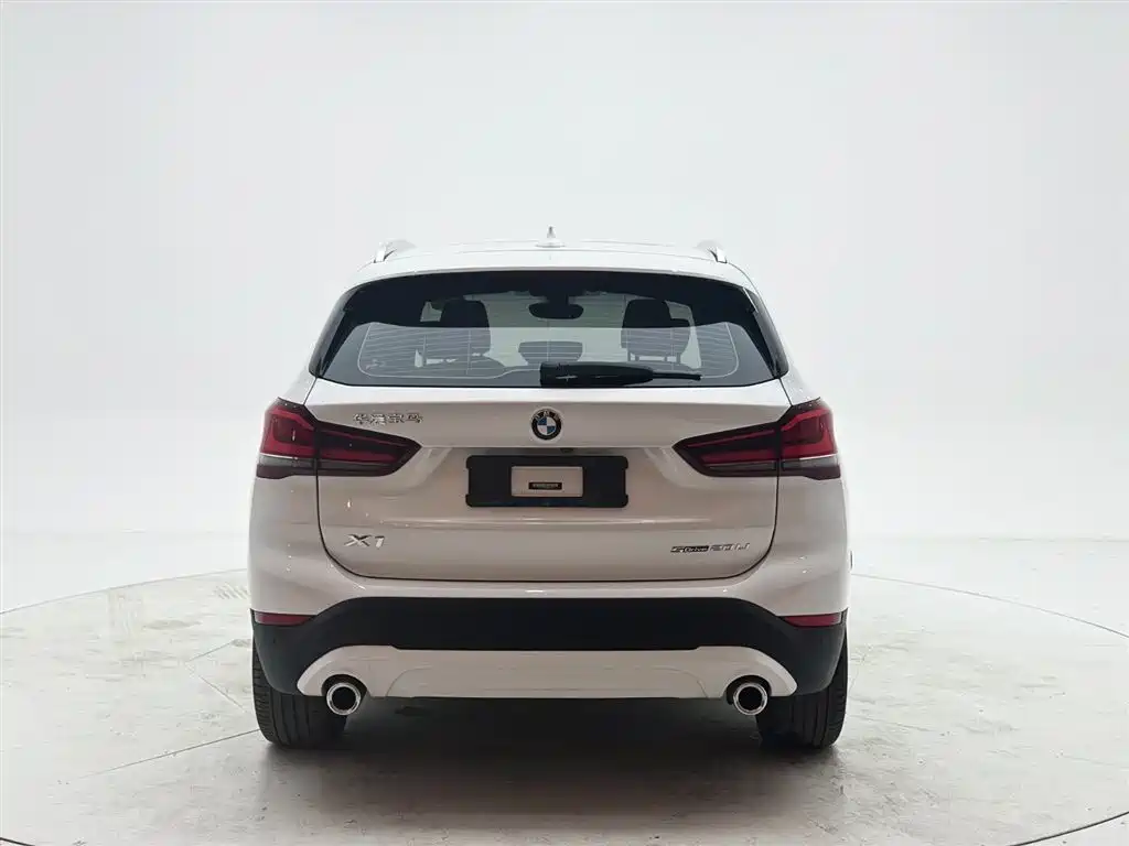 BMW X1 2021 Facelift sDrive20Li Fashion фото 5