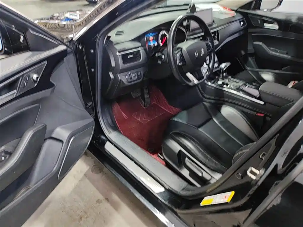 Hongqi H5 2018 30TD Dynamic Edition фото 16