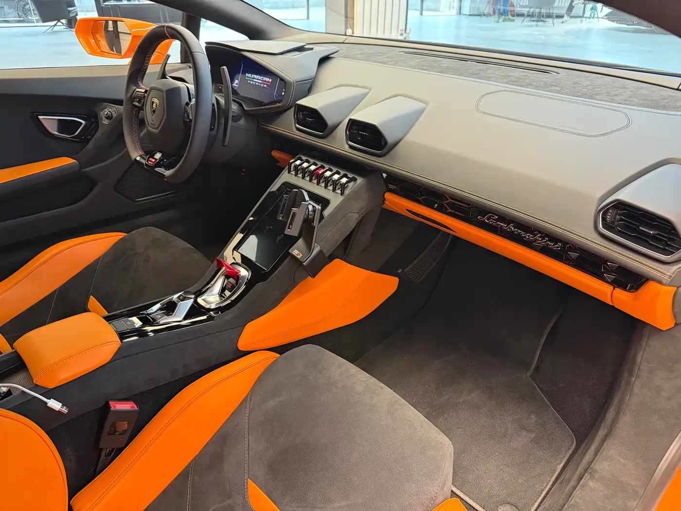 Lamborghini Huracán 2023 Huracán Tecnica фото 10
