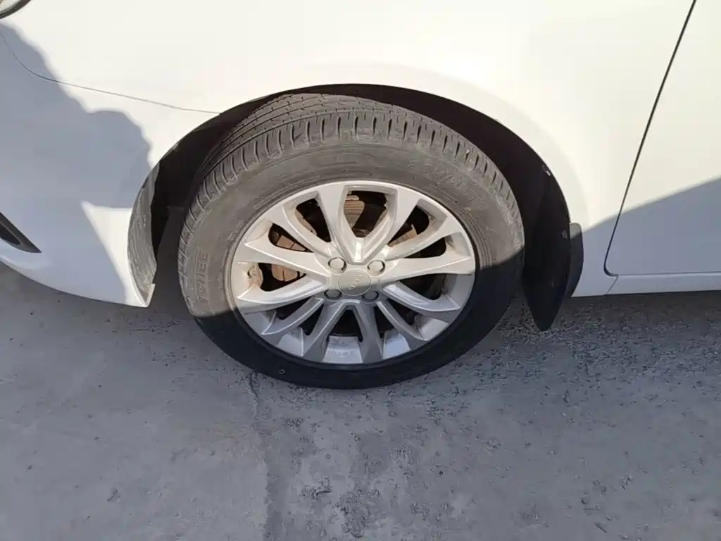 Geely Vision 2015 2015 1.5L Manual Elite