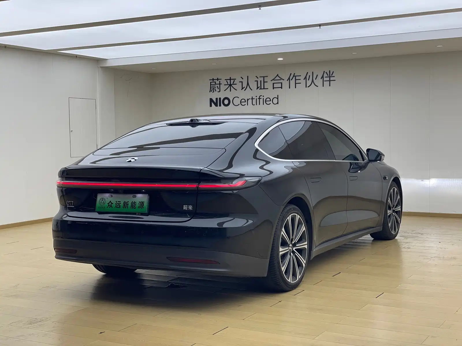 Фото 7 - NIO ET7