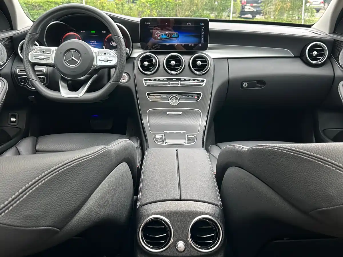 Mercedes-Benz C-Class 2021 C 260 L Sport Starry Exclusive Edition фото 16