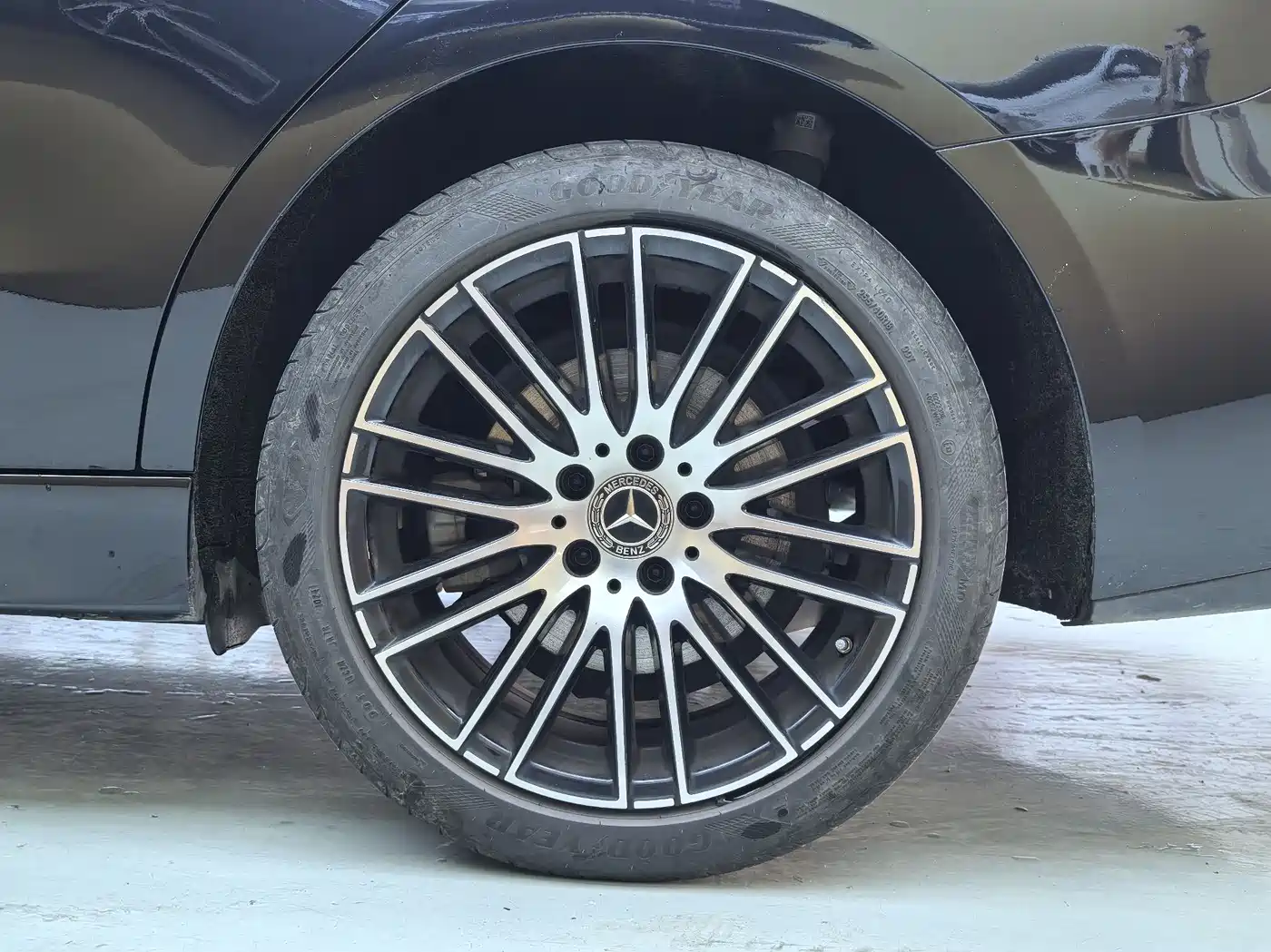 Mercedes-Benz C-Class 2024 Facelift C 260 L Sport фото 32