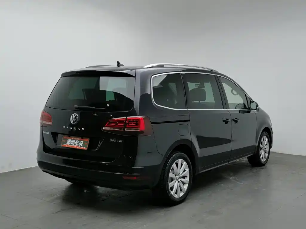Volkswagen Sharan 2018 2018 380TSI Premium 6-Seater