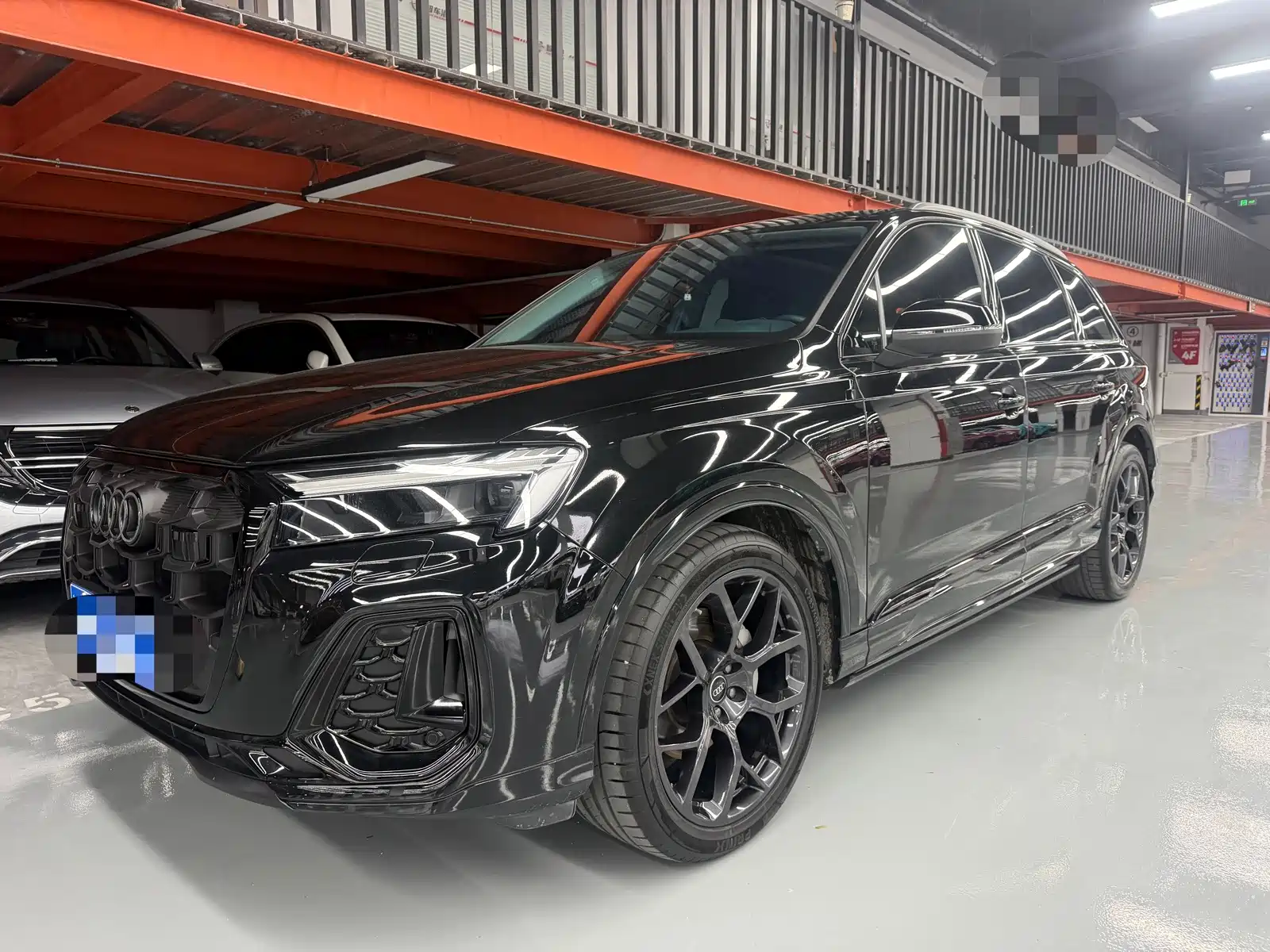 Photo 1 - Audi Q7