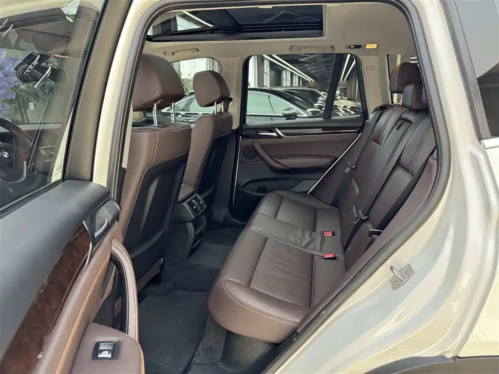BMW X3 (Import) 2014 xDrive20i X Design Package фото 11