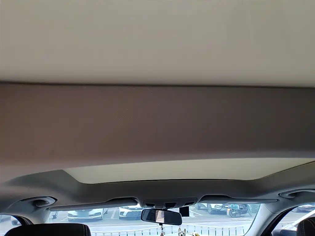 Mercedes-Benz GLA 2018 GLA 200 Dynamic фото 18