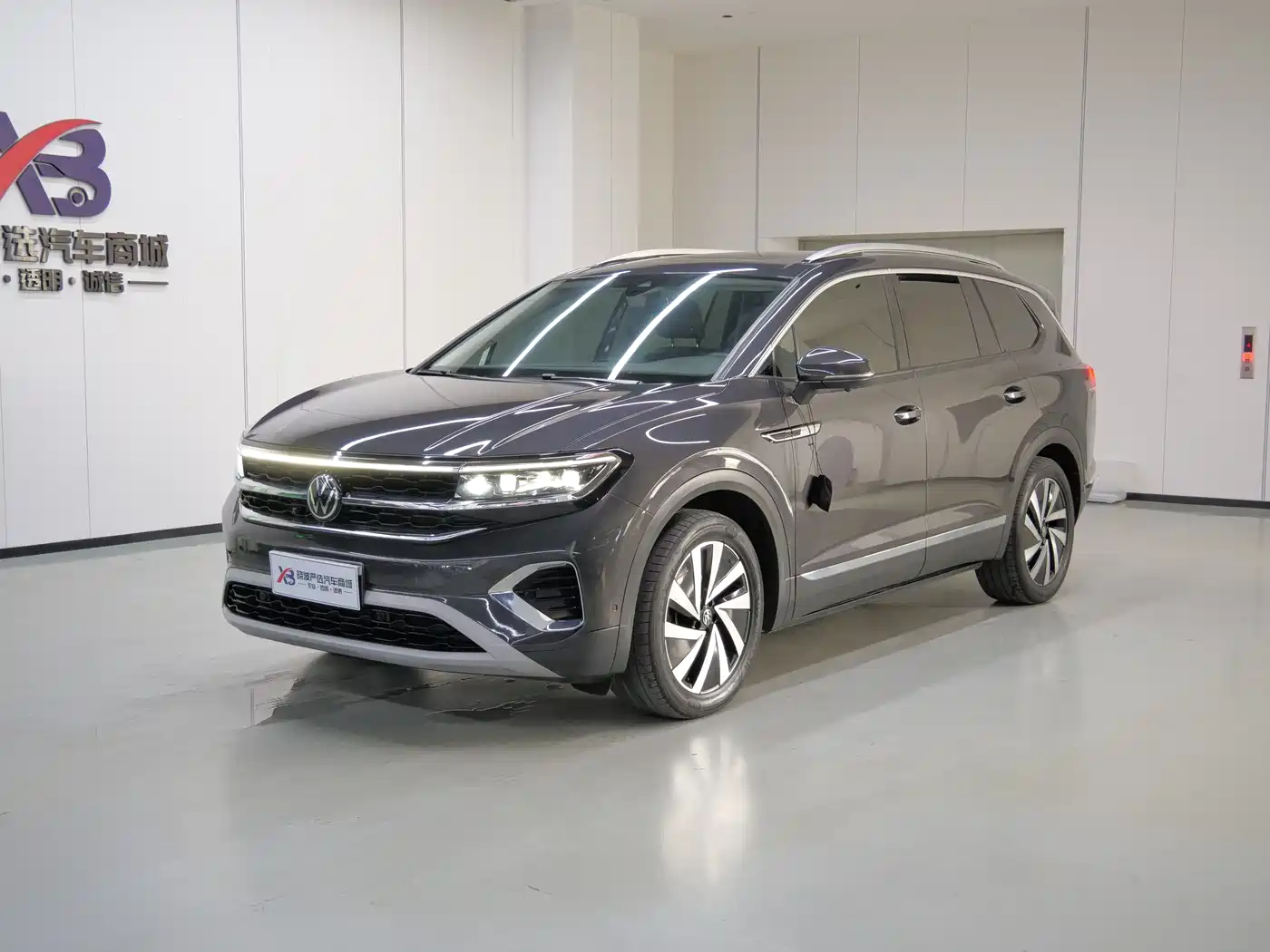 Volkswagen Talagon 2021 380TSI 4WD Luxury Premium Edition Pro