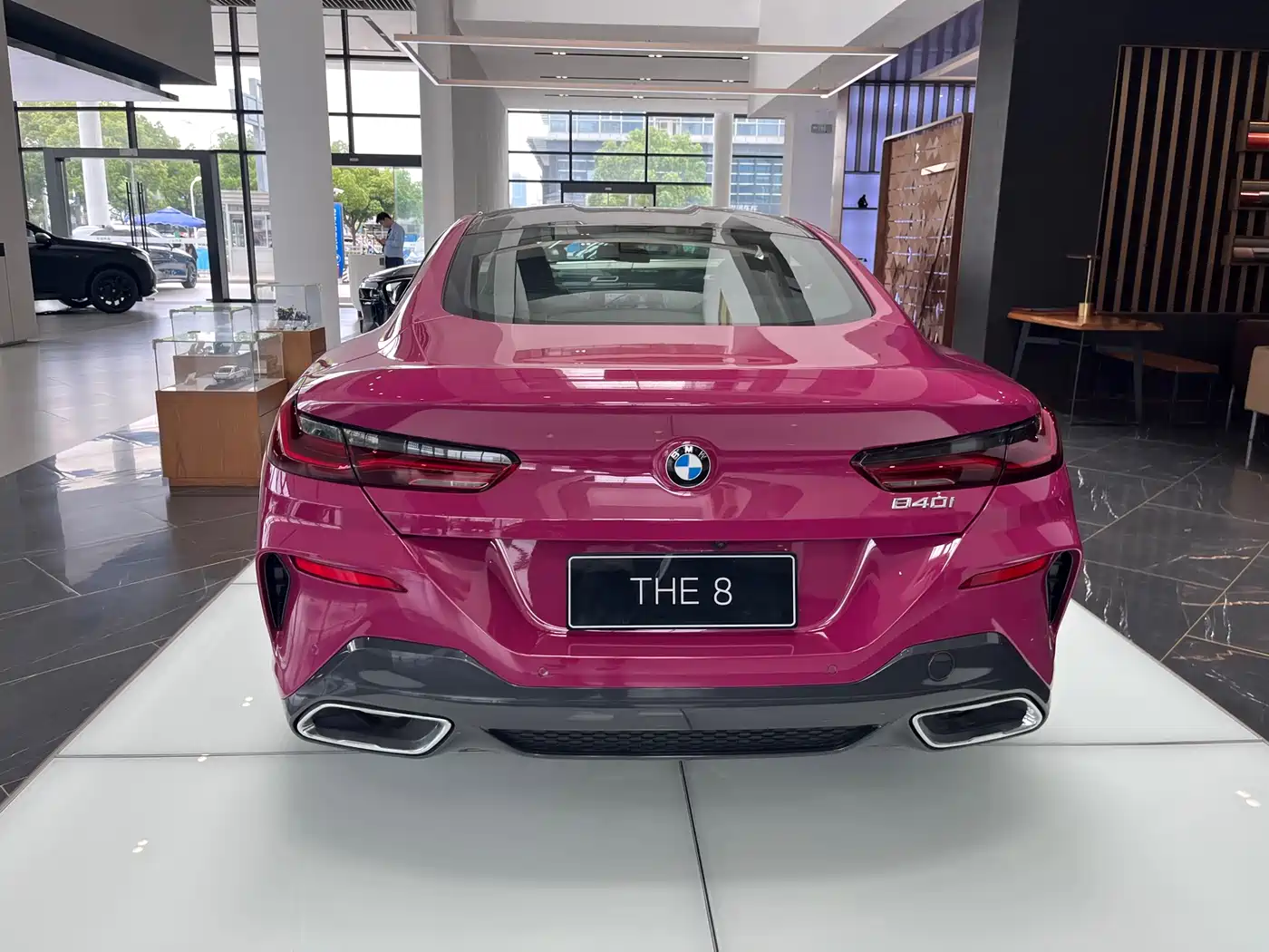 BMW 8 Series 2022 840i Coupe M Sport Package фото 5