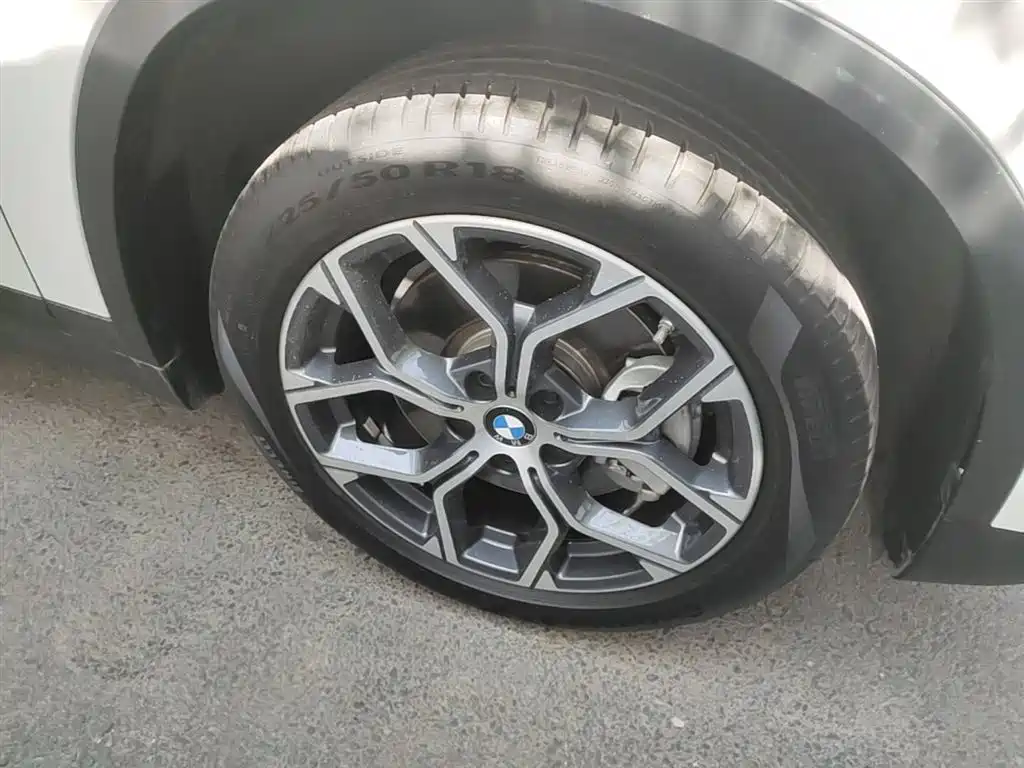 BMW X1 2022 sDrive25Li Leading фото 14
