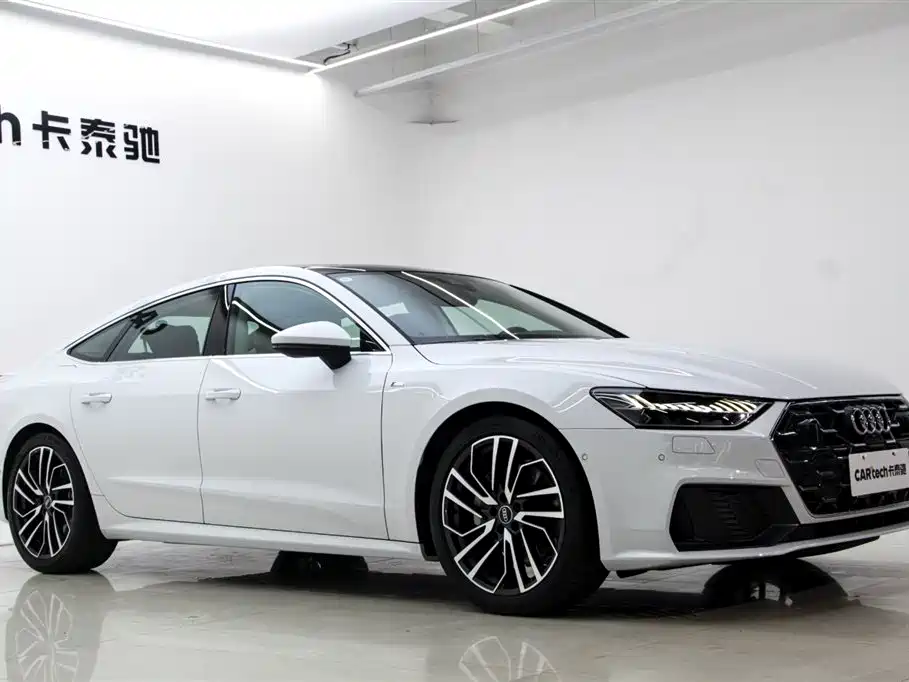 Audi A7 2024 45 TFSI Premium Selection фото 4