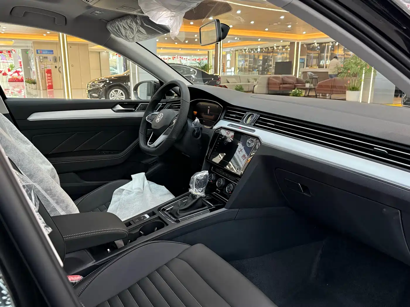 Volkswagen Magotan 2025 Popular Edition 280TSI DSG Comfort фото 8