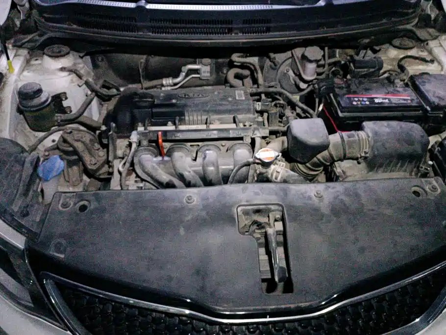 Photo 10 - Kia K2