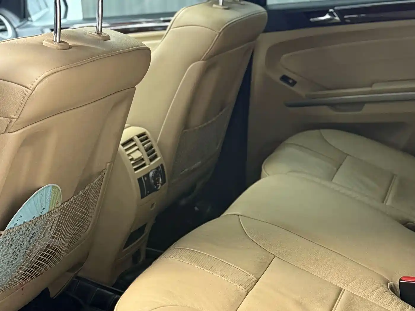 Mercedes-Benz M-Class 2010 ML 350 4MATIC Luxury фото 11