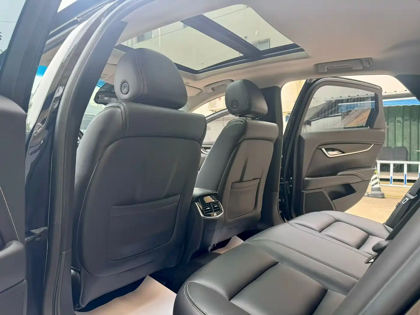 Cadillac XTS 2018 28T Technology фото 6