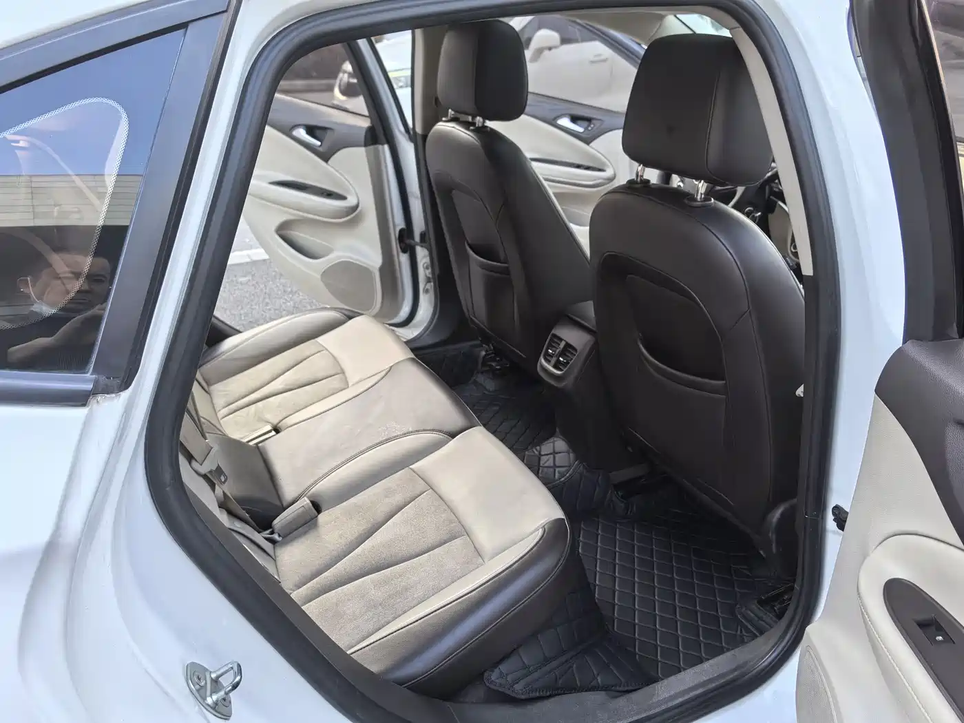 Buick Verano 2015 Sedan 15S Automatic Leading фото 12