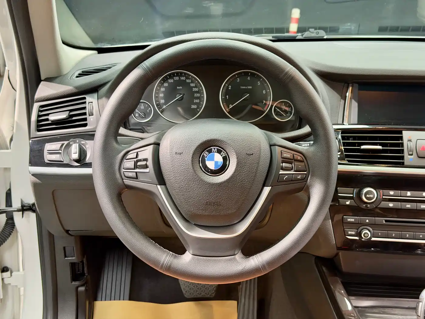 BMW X3 (Import) 2014 xDrive20i X Design Package фото 16