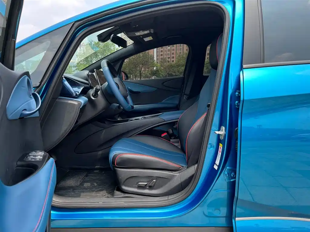 BYD Dolphin 2021 Model 405km Fashion Edition фото 11