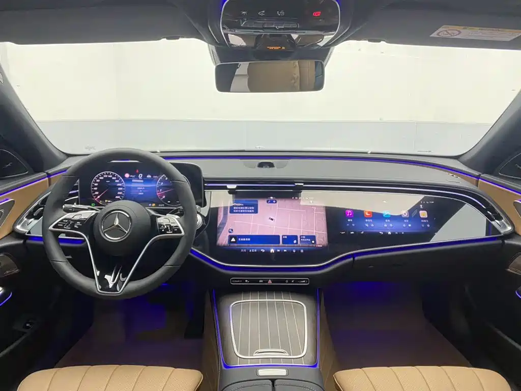 Mercedes-Benz E-Class 2026 E 300 L Luxury фото 13