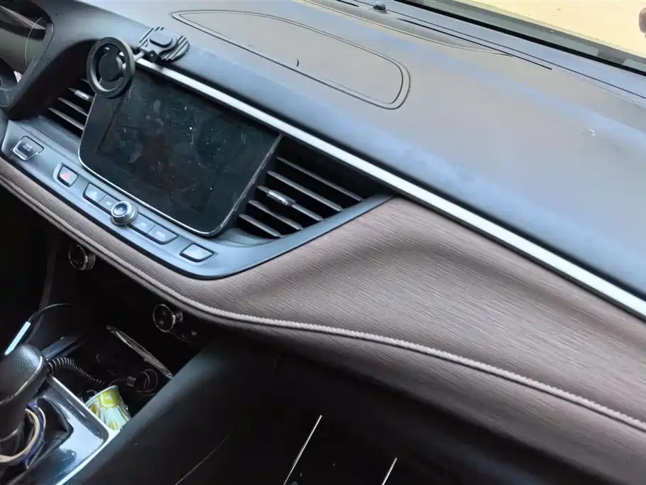 Buick GL6 2018 18T 6-Seater Luxury фото 13