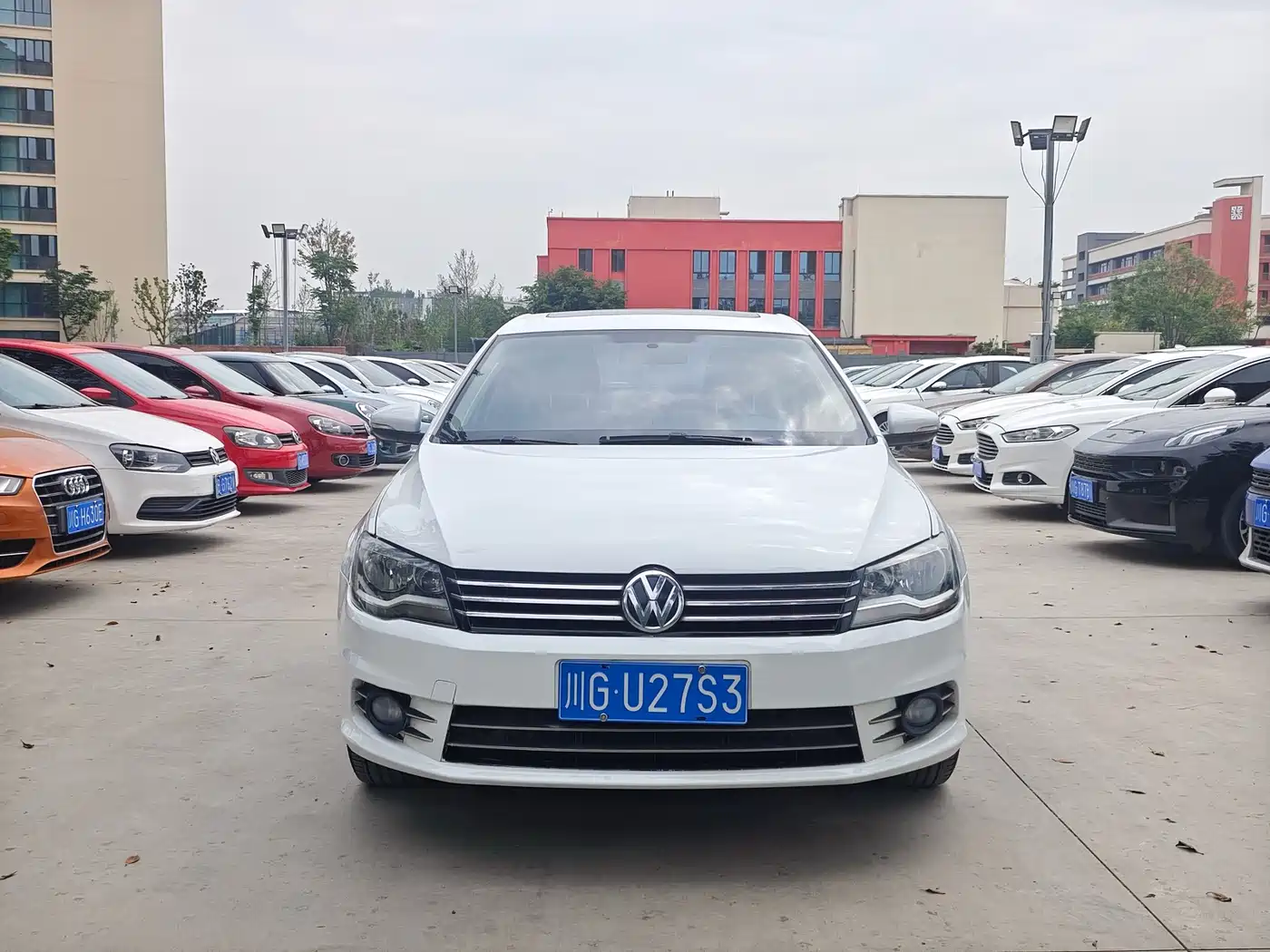 Volkswagen Bora 2014 1.6L Automatic Comfort Edition фото 2