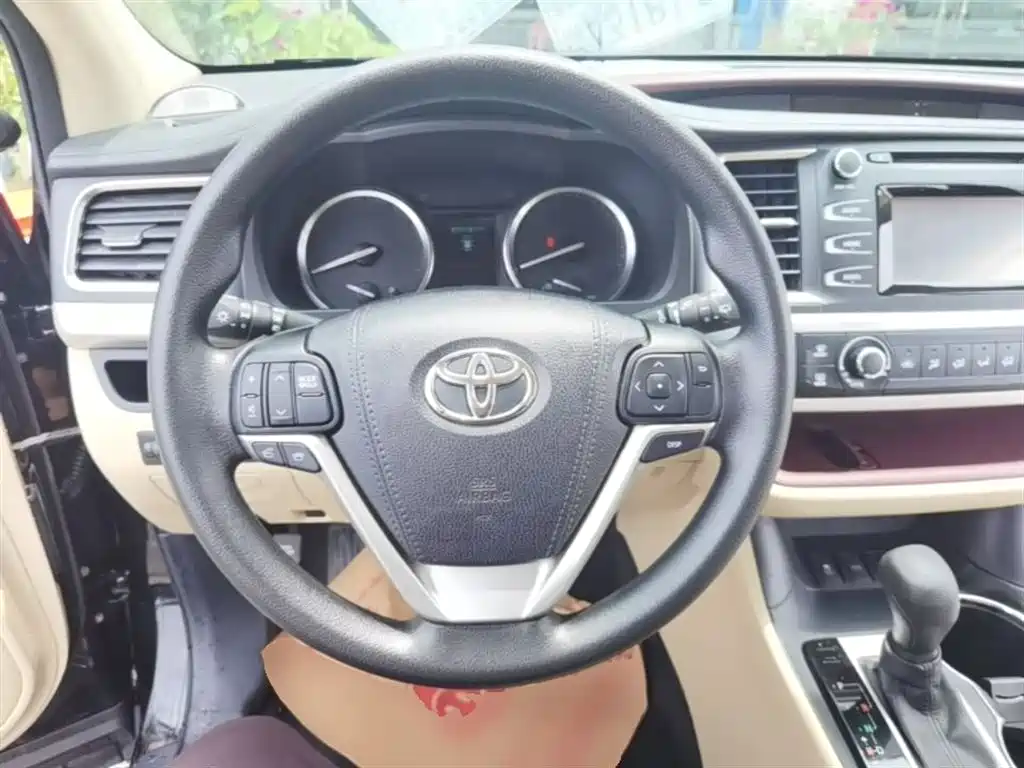 Toyota Highlander 2017 2.0T 2WD Elite 5-Seater фото 11