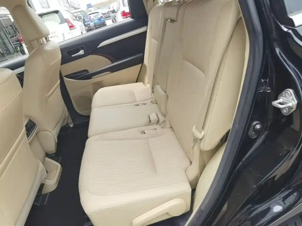 Toyota Highlander 2017 2.0T 2WD Elite 5-Seater фото 17
