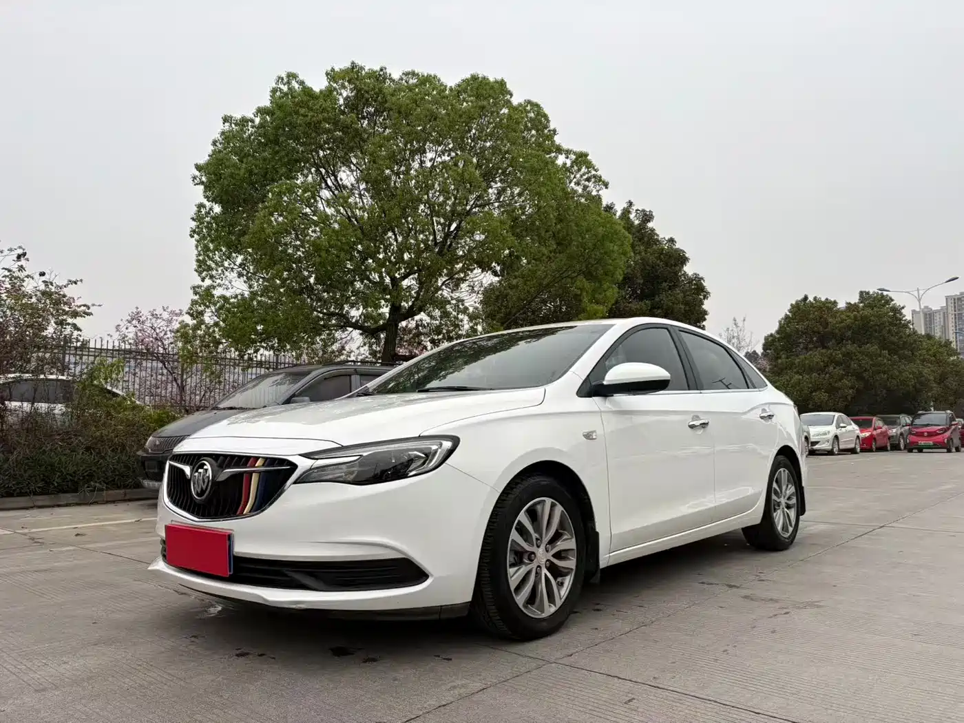 Buick Excelle 2019 18T Auto Connected Elite China VI фото 3
