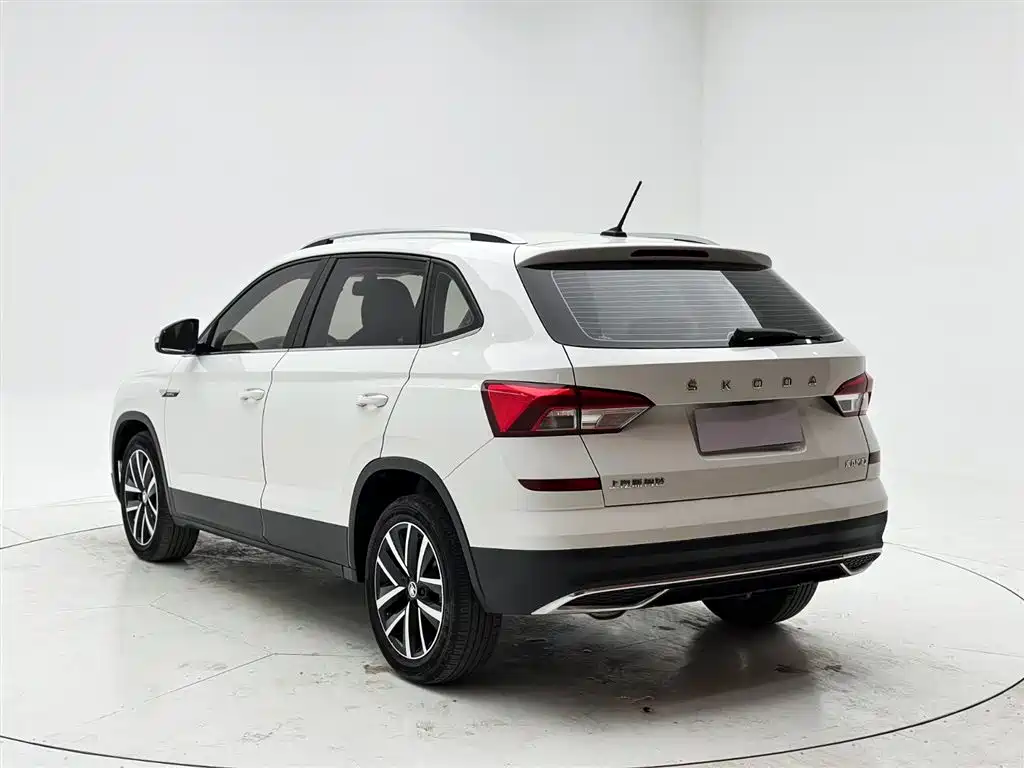 Škoda Kamiq 2022 1.5L Automatic Comfort Edition фото 4