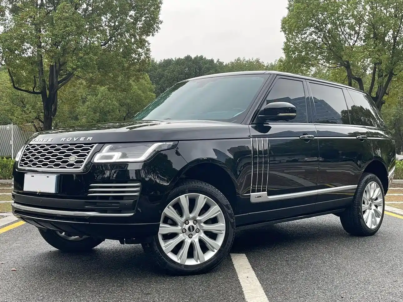 Land Rover Range Rover 2015 3.0 SC V6 Vogue SE Genesis Extended Edition